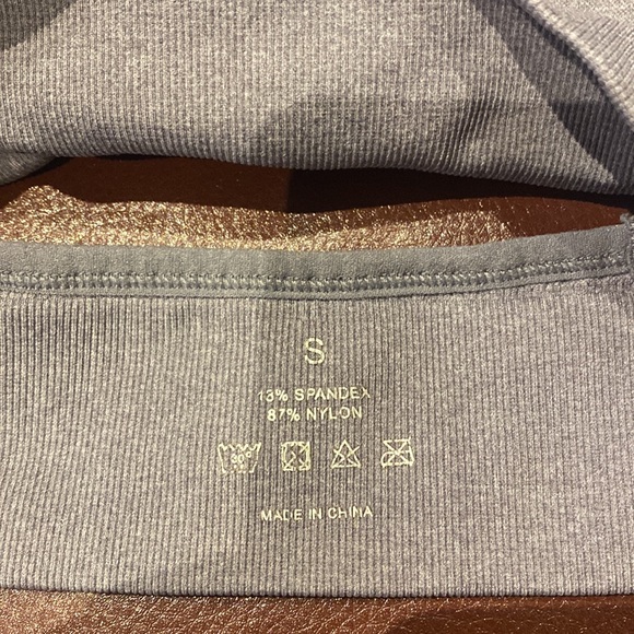 NVGT sports bra great condition - Picture 3 of 3